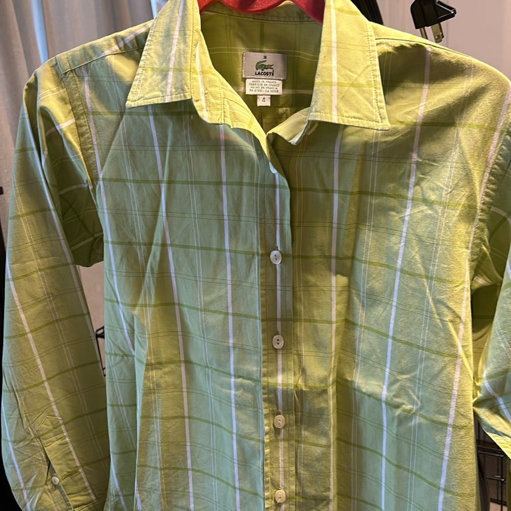 Lacoste Button Down Green size 4 new